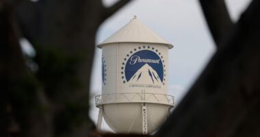 União Europeia aprova negócio Paramount-Warner com ‘remédios’ para evitar concentração
