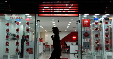 Assistente de IA e nuvem viram atrativos das teles para fisgar consumidor