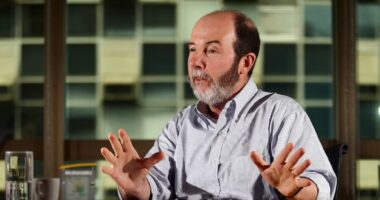 Debate sobre regulação do sistema financeiro reúne Armínio Fraga e ex-dirigentes da CVM e BC