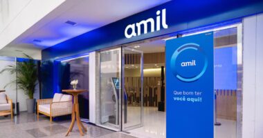 Fundos têm pressa e buscam fechar compra da Amil antes das eleições