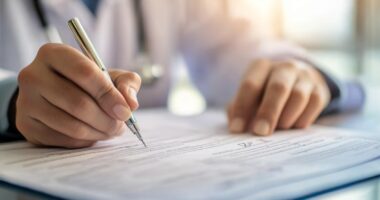 Não há um programa de proteção de seguros a serviço das classes C e D, as menos favorecidas