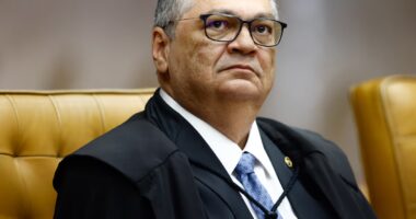 STF suspende julgamento sobre jogos de azar; Dino e Fux divergem sobre inclusão de bets