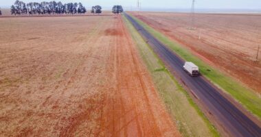 A outra guerra: início do período de chuvas dá a largada na louca corrida do agro pela próxima safra