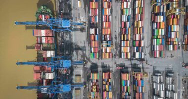 Exportações do Brasil aos EUA em agosto caem 17,3% em volume, mas crescem 12,1% em valor