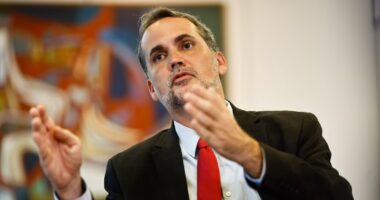 Governo encontrou espaço fiscal de R$ 19,6 bi no Orçamento de 2026, diz ministro do Planejamento
