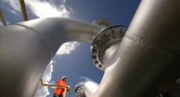 Governo inclui gasoduto para abastecer usinas termelétricas de megaleilão de energia no PAC