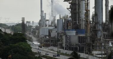 Krugman: acordo de Trump por petróleo da Venezuela é ‘imperialismo’ e terá benefício quase nulo
