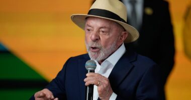 Lula critica manifesto dos clubes de que acabar com bets levará ao fim do futebol no País: ‘Balela’