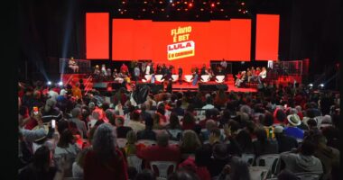 Lula vai proibir bets no País e quer que empresas indenizem quem se endividou com apostas online