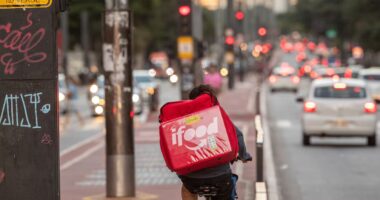 iFood anuncia investimento recorde de R$ 24 bi em meio a disputas na Justiça e no Cade