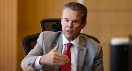 Agro não é vermelho nem azul; agro é pilar da economia, 25% do PIB, diz ministro da Agricultura