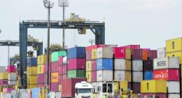 Balança comercial resiste a choques externos e caminha para 2º maior superávit da história