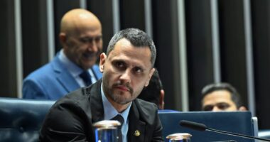 Cleitinho descarta privatizar Cemig e promete diálogo com Lula ou Flávio em novo governo