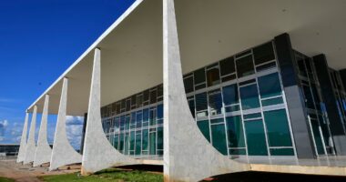 STF exclui créditos de ICMS da base do PIS/Cofins e impõe derrota de R$ 16,5 bi ao governo