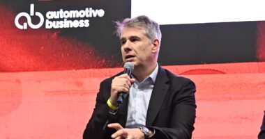 ‘Indústria automotiva vai estagnar em 2027′, diz presidente da VW